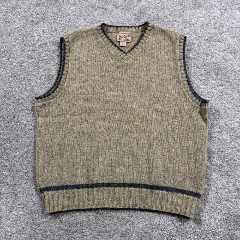 Woolrich Mens V-Neck Sweater Vest Large Oatmeal Wool Blend Made in USA 9801